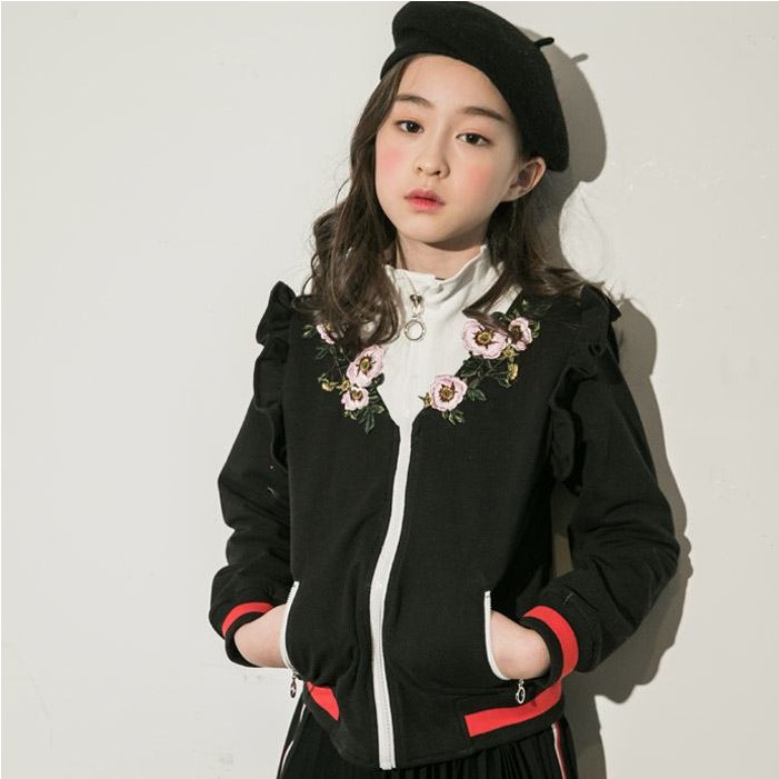 现货 韩国进口童装BerryBerry2018春女中大童刺绣花朵短夹克外套