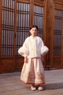 女童外套2024秋冬新儿童圣诞新年初雪白皮毛短款钉珠上衣气质女孩