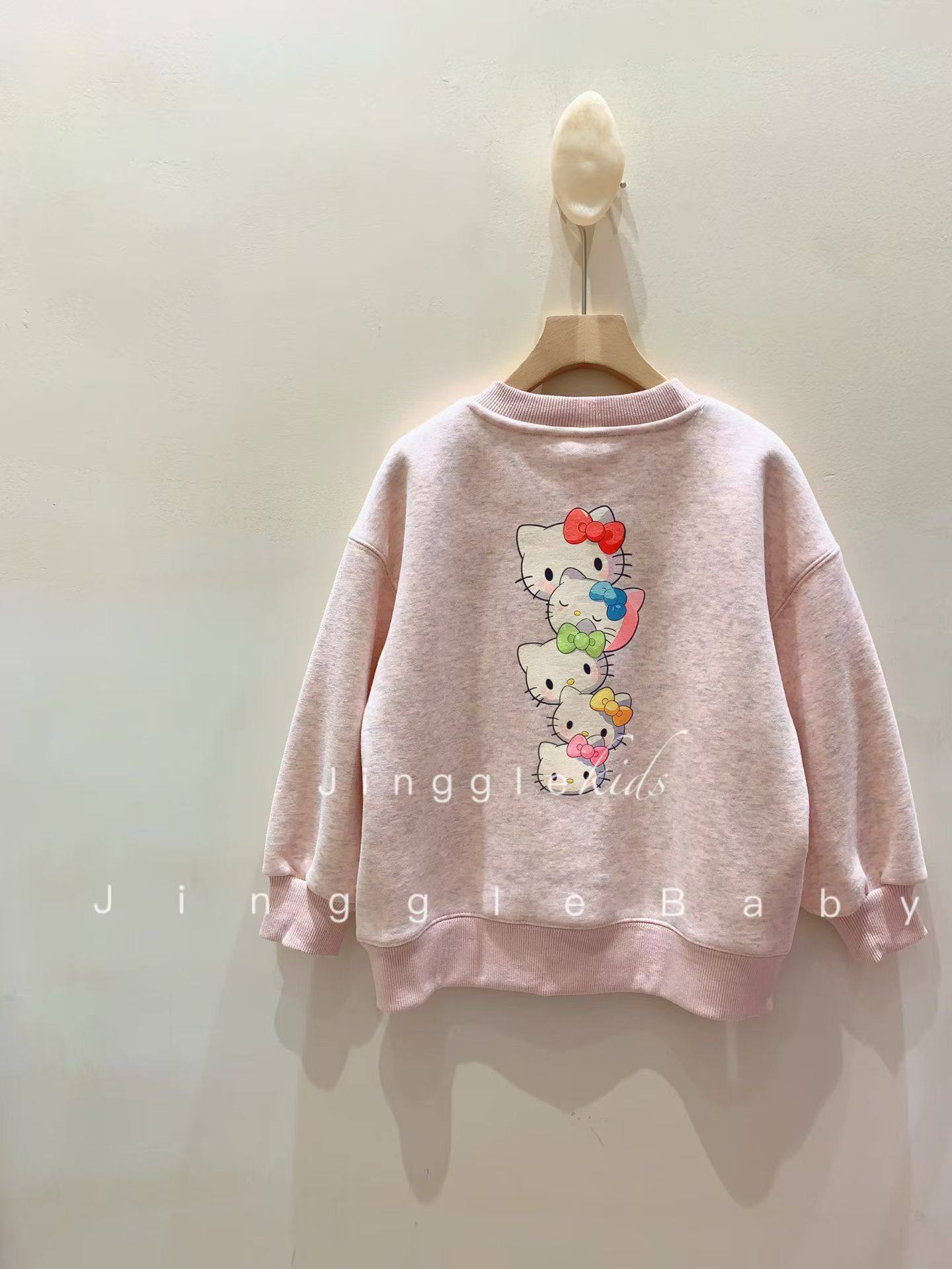 女童圆领长袖卫衣2025秋冬新款可爱洋气袖口刺绣中大童加绒上衣