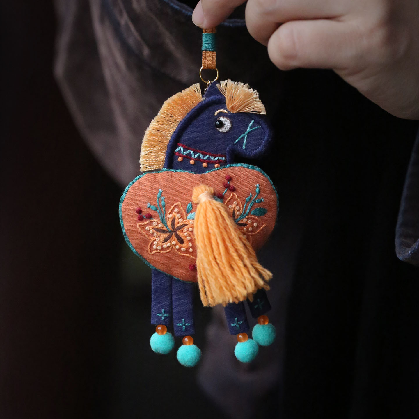 高升挂件生肖马原创刺绣香囊礼物