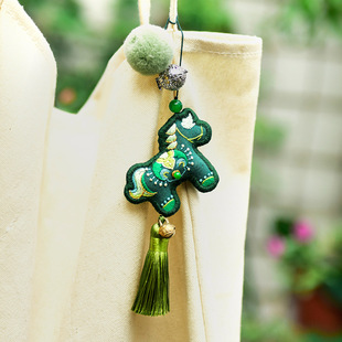 花寄 刺绣diy手工香囊材料包自制中国风马流苏车挂香包新年礼物