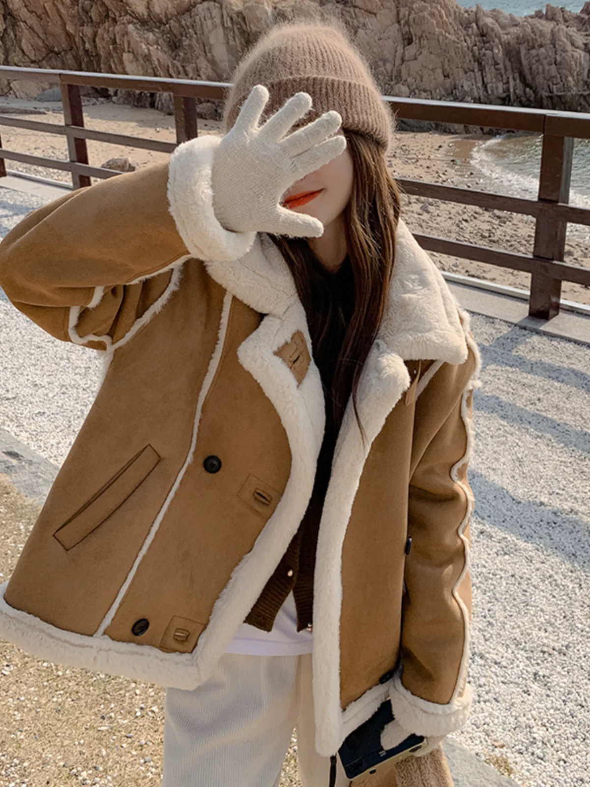 麂皮绒羊羔毛外套女冬季2025新款小个子皮毛一体加绒加厚机车棉服