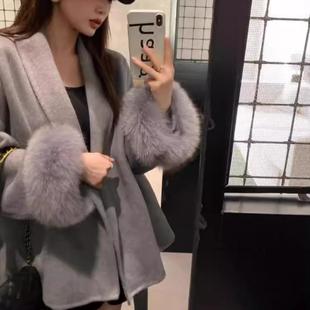 灰色小香风斗篷狐狸毛小个子羊绒大衣女秋冬短款双面羊毛毛呢外套