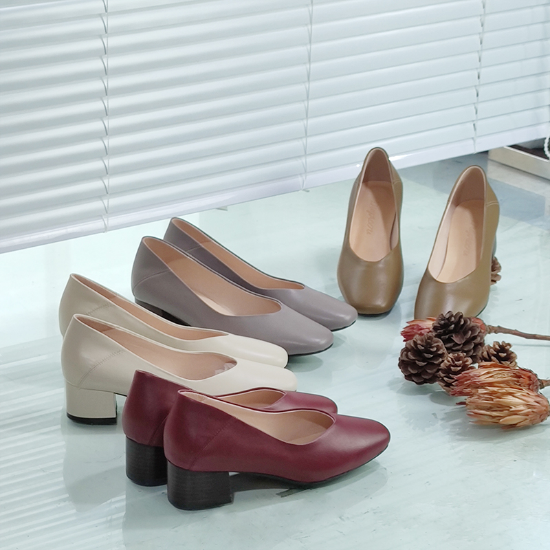 擦色通勒复古粗跟显瘦全皮软鞋