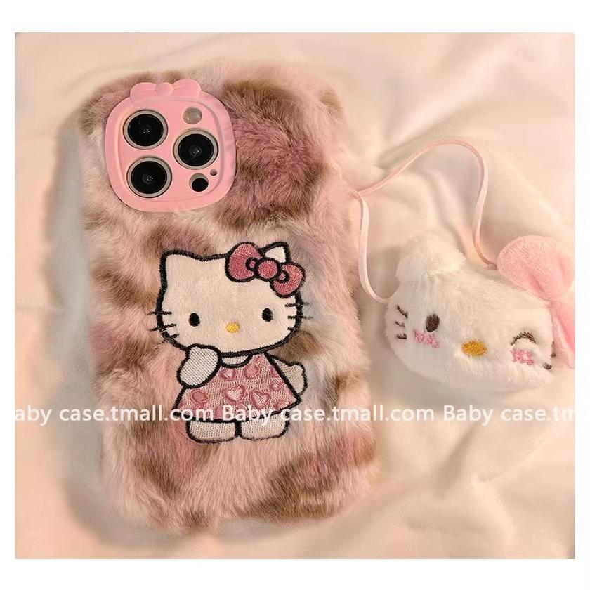 秋冬款hello kitty卡通刺绣13mini毛绒16pro适用iPhone15promax手机壳14plus苹果11/1+12一加ace3V女2pro可爱