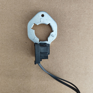 福特锐界 博越 威霆 远光H15灯泡插头大灯插座 GLK