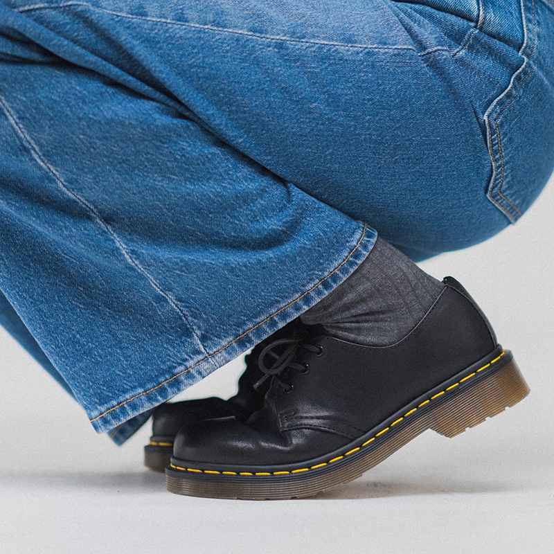 愿久低帮3孔1461马丁单鞋