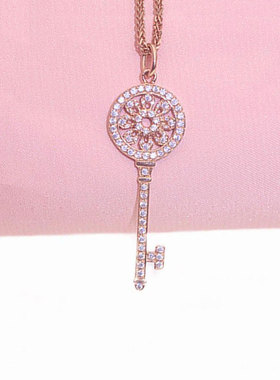 俄罗斯585紫金镶嵌锆石钥匙吊坠项链女款时尚韩版镀14K玫瑰金礼物