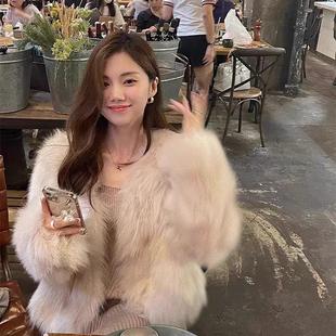 托斯卡纳仿狐狸毛皮草外套女短款2025冬新款年轻显瘦上衣毛毛大衣