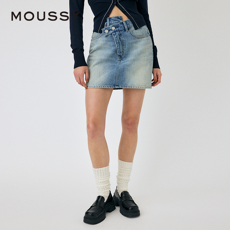 【U先试用】moussy2025夏季新品斜扣不规则牛仔裙010IS111-3611