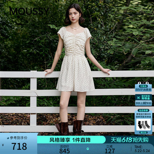 MOUSSY 2026夏季新品法式温柔风抽褶碎花收腰连衣裙028JSC33-1026