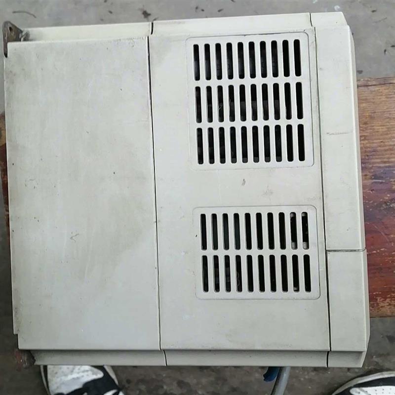 议价安邦信变频器AMB一G7一2R2T3L2.2Kw拆机