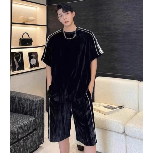 LL男装套装男夏季2026新款高级感痞帅风丝绒运动休闲短袖t恤短裤