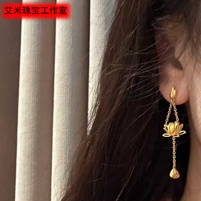 周大福黄金花月佳期宫灯莲花耳环