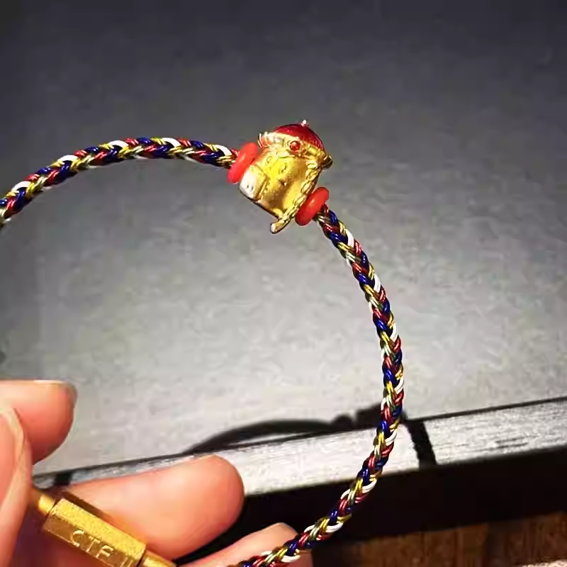 周大福黄金生肖马转运珠串珠