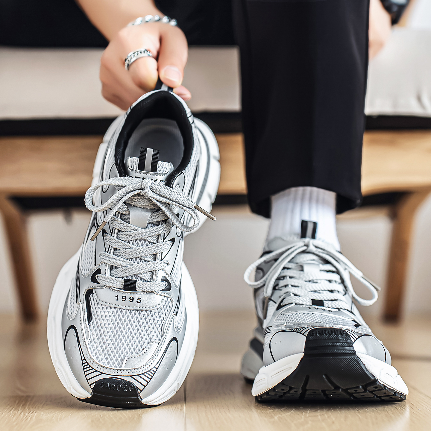 官方旗舰店正品男鞋品牌新款