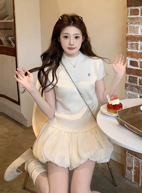 JAMUUS韩系羊毛混纺高领短袖针织上衣+法式复古低腰花苞a字半身裙