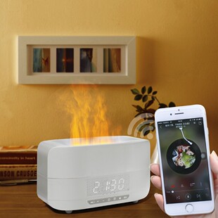 新款仿真火焰香薰加湿器蓝牙音箱创意氛围灯数显时钟礼品礼物