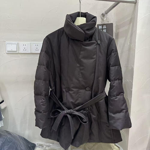 高端欧货中空纱90白鹅绒羽绒服