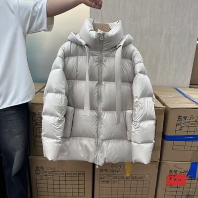 百搭聚酯中长款连帽羽绒服外套