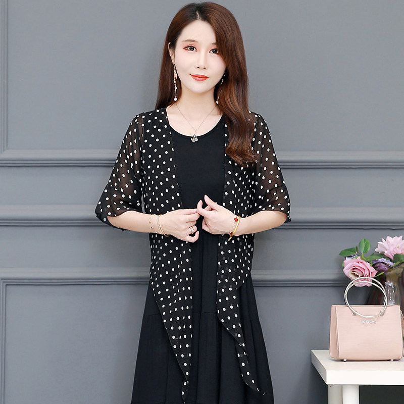 大码洋气外套薄款坎肩夏季新款防晒衣女雪纺小披肩开衫外搭女短款