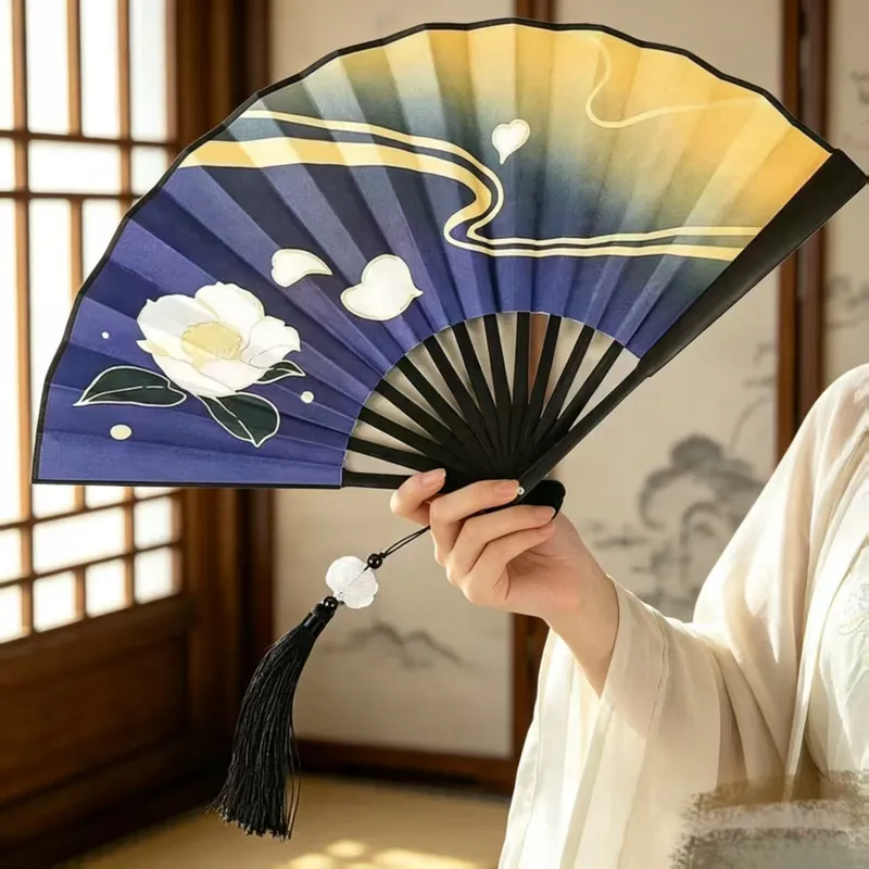 古风汉服10寸折扇国风潮玩绢布扇茶花图案带流苏网红打卡拍照扇子
