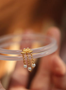 直播货源一步一响玉髓玛瑙叮当镯珍珠好运莲莲冰种细条手镯女国风