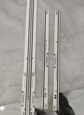 适用三星UA65F8000AJ灯条BN96-28865A 28866A 28867A 28868A