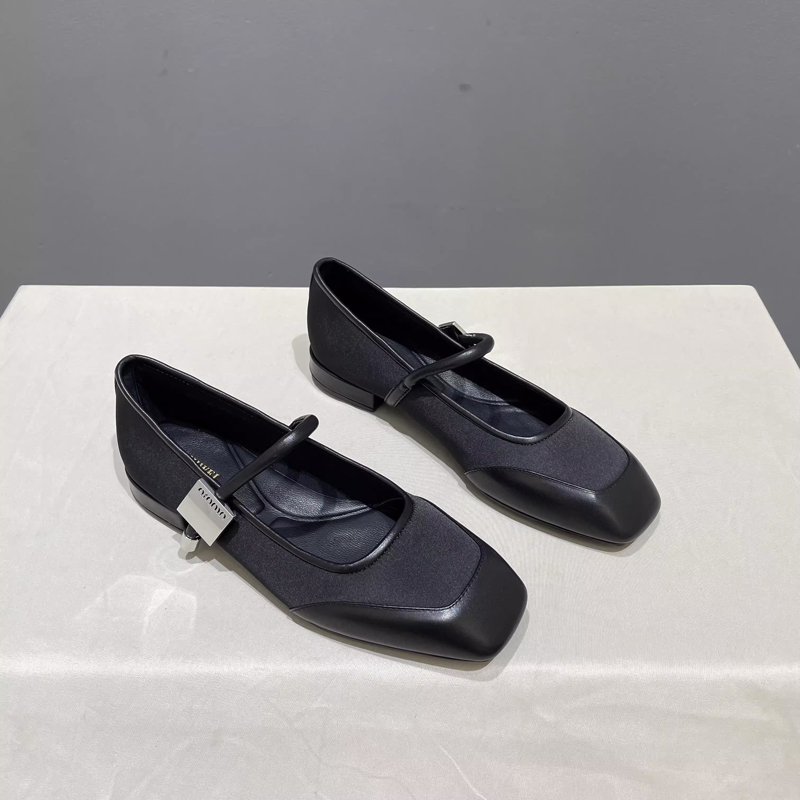 龙猫叔平底一字带玛丽珍单鞋女