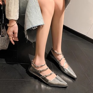 银色浅口一字带玛丽珍鞋女2024春季新款小众气质尖头粗跟低跟单鞋