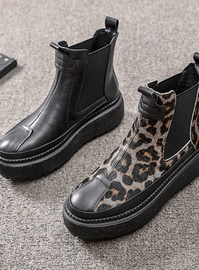 欧洲站2025秋冬季新款女鞋英伦风真皮马毛马丁靴松糕厚底豹纹短靴