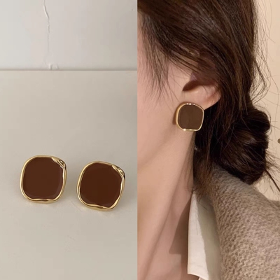 无耳洞「雅丹秘境」秋冬美拉德风复古耳钉方形棕色滴油蚊香盘耳夹