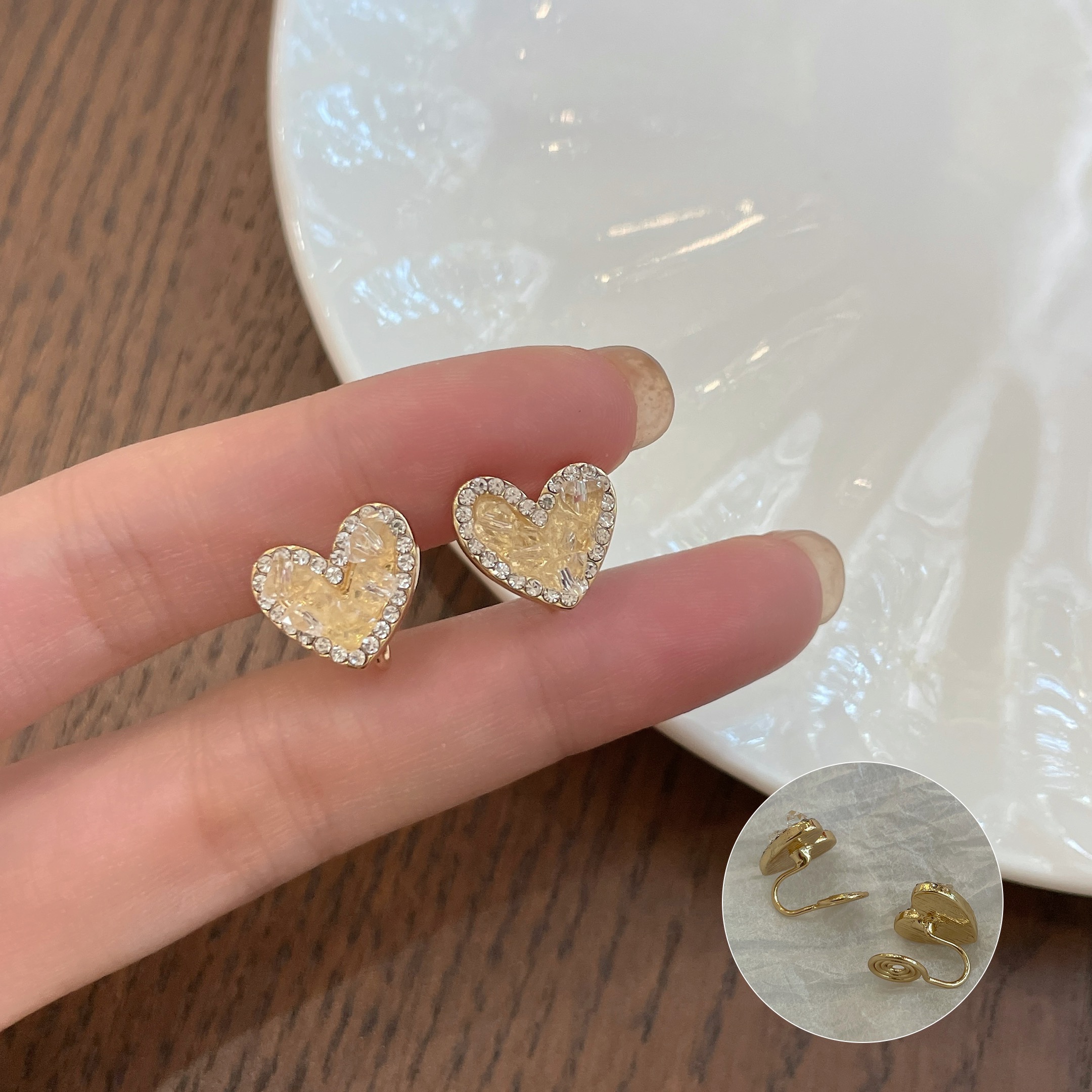 简约爱心无耳洞蚊香盘耳夹