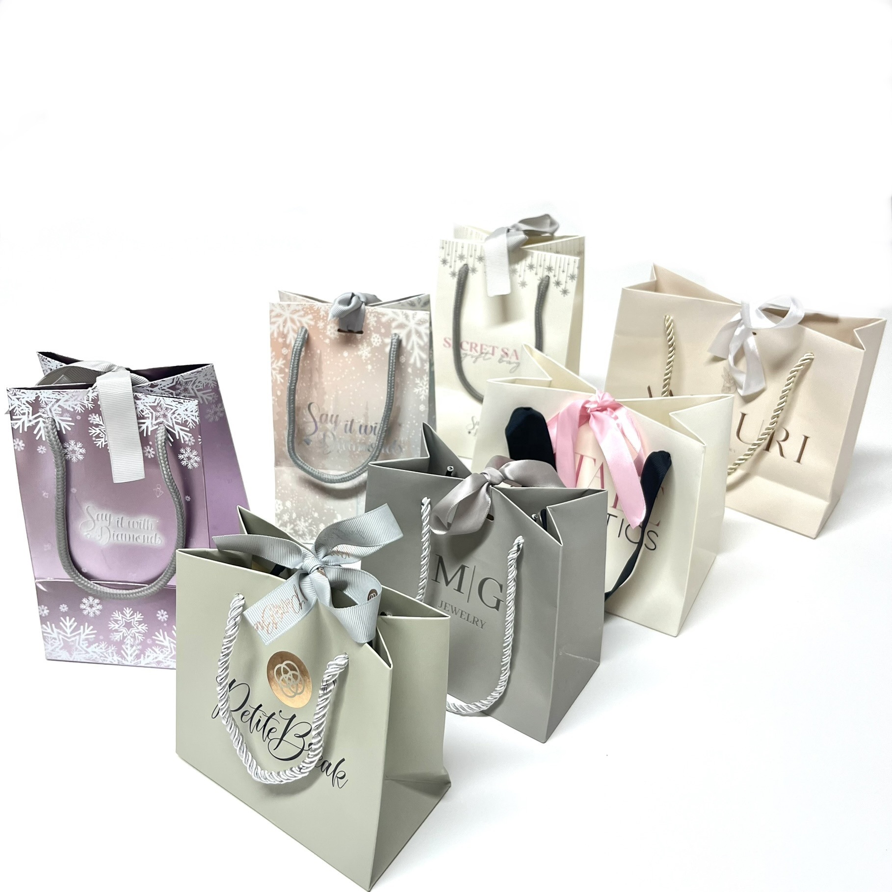 手提袋纸袋定制回收象牙服装包装礼品袋带丝带手柄豪华奶油米色购