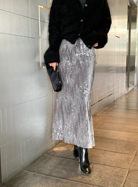 PLEUCHE银河裙 氛围感搭配王！重工钉珠丝绒亮片刺绣半身裙