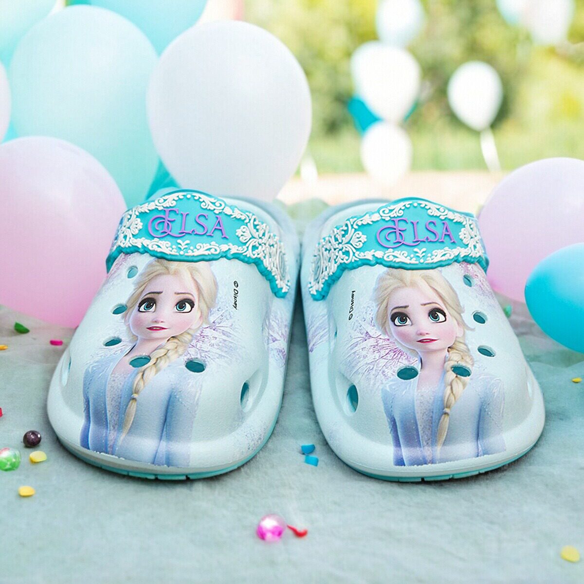 迪士尼艾莎公主儿童浴室洗澡拖鞋四季家居凉拖鞋冰雪奇缘女洞洞鞋