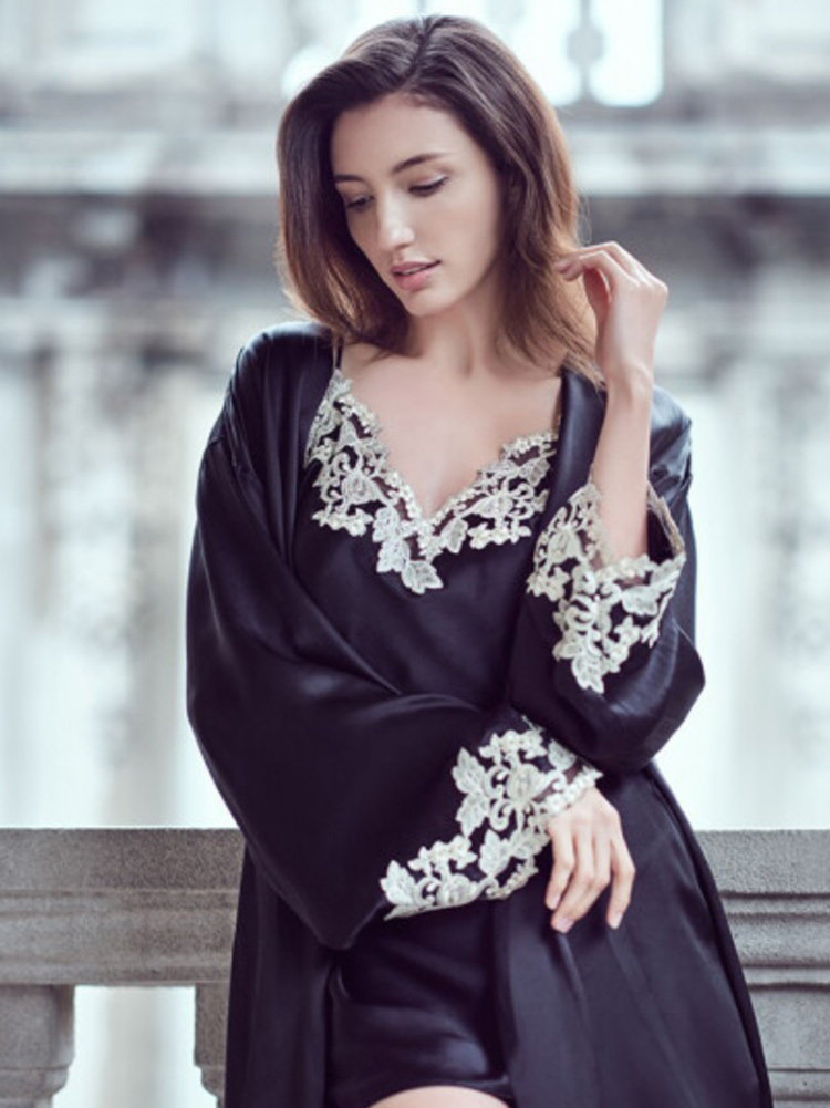 24 FRENCH LIGHT LUXURY LP XIA MAISON HAND-EMBROIDERED LACE 22 MMISAN SILK NIGHTGOWN HEAVY SILK PAJAMAS