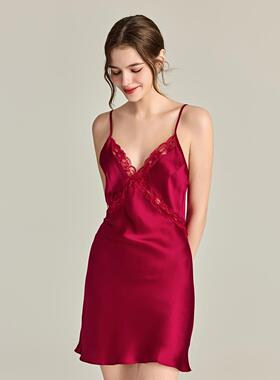 秋季新款V领玫红真丝睡衣女100%桑蚕丝性感纯欲镂空美背吊带睡裙