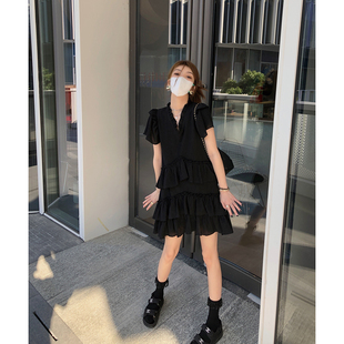 WANNANKE 法式V领华夫格连衣裙女夏季不规则设计感气质荷叶边裙子