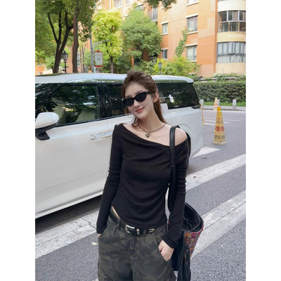 WANNANKE 早秋王牌 糯叽叽柔软荡领褶皱一字领斜肩长袖打底针织衫