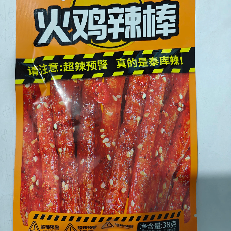 火鸡味辣棒老式辣条 油油越吃越香校园零食大面筋棒香辣微甜口感