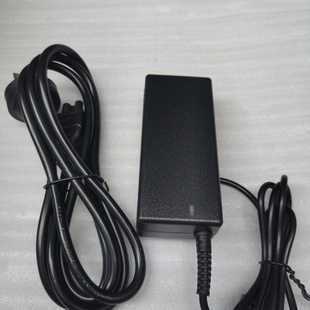 450R5U电脑充电器 300E5V 三星19V3.16A电源适配器300E5M 4450RV