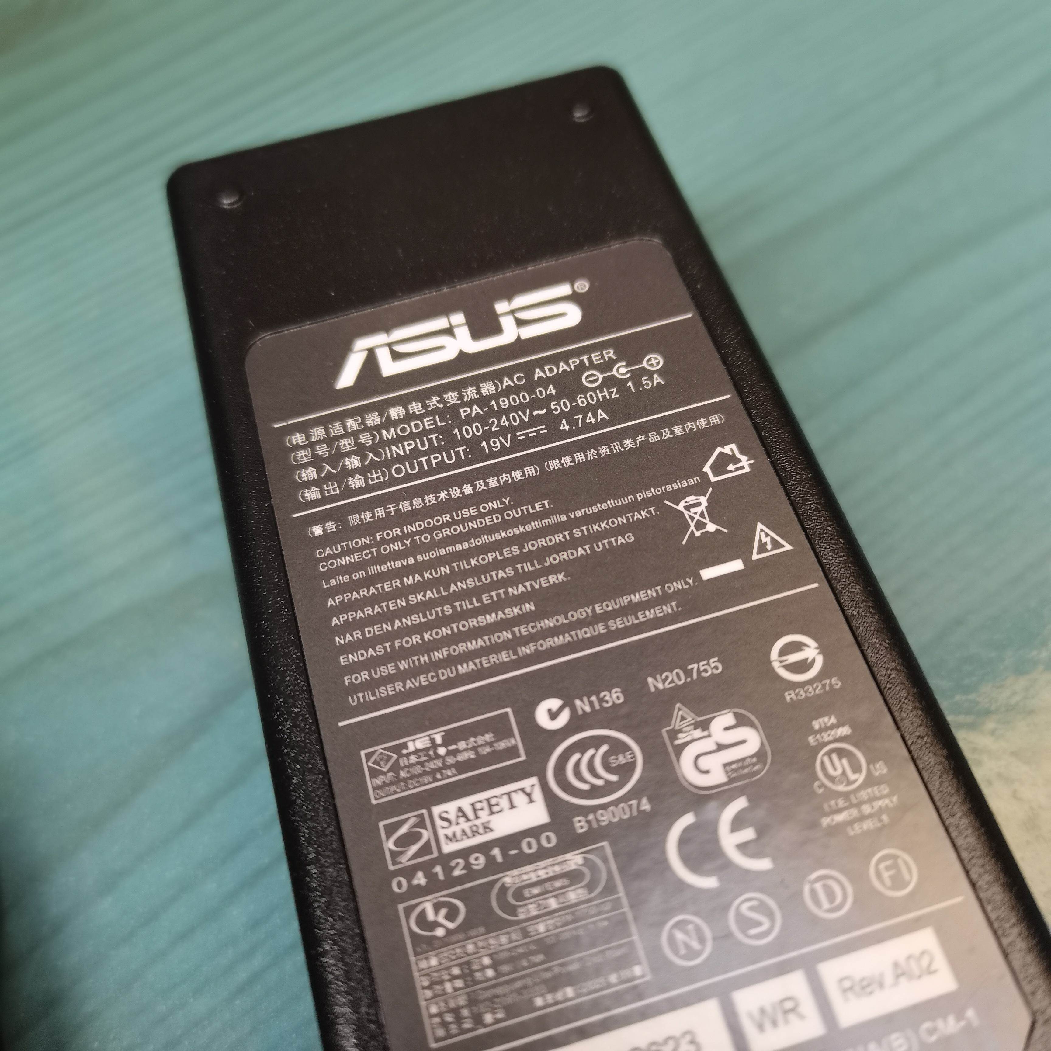 适用英特尔 Z8300笔记本电脑电源适配器充电器线 5V2.5a 3a