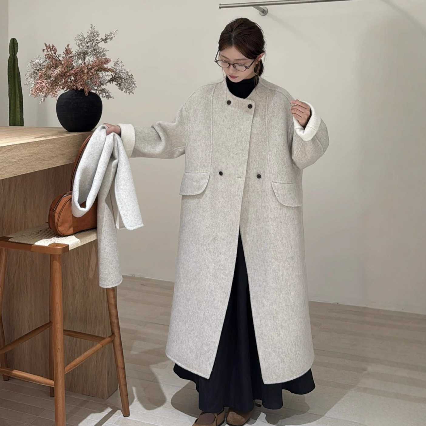 2025秋冬新款围巾领羊绒大衣女长款宽松显瘦双面双色羊毛呢外套厚