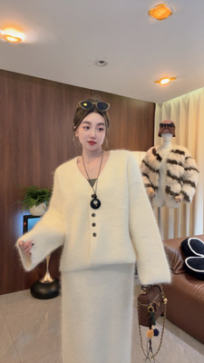 冬季新款法式复古静奢针织开衫款韩系小姐姐穿搭保暖时尚大方通勤