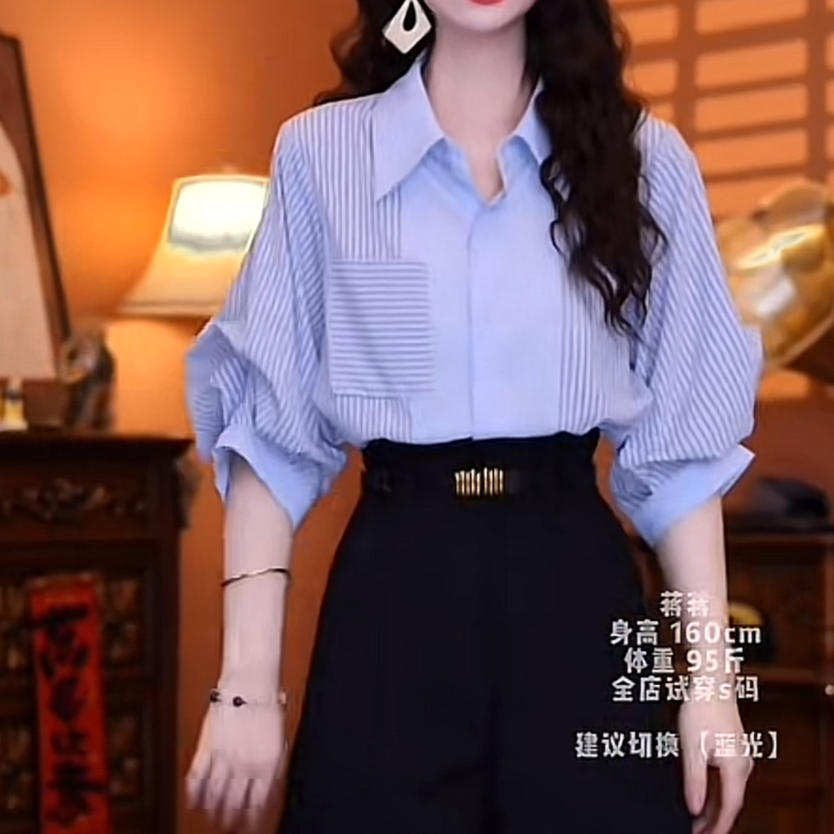 港味复古时尚气质薄款短袖衬衫显瘦设计上衣夏季短袖小清新上衣