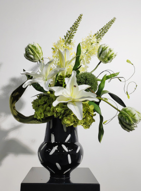 仿真百合花束绿色绣球花黑色花瓶装饰摆件家居客厅插花室内绿植
