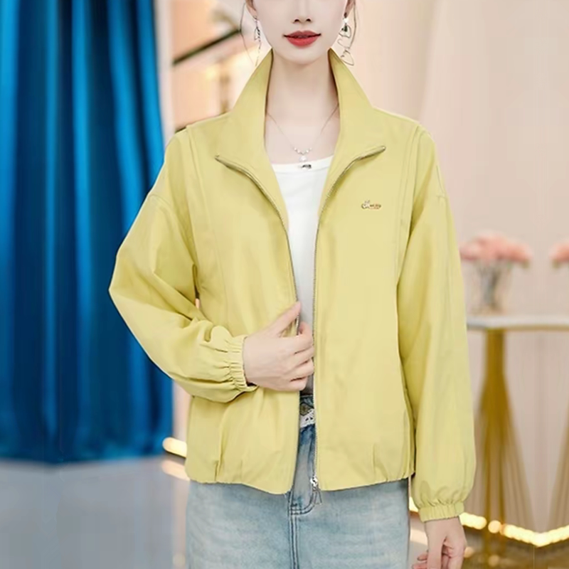 2026新款妈妈春装休闲时尚气质轻薄外套中老年人女装春秋夹克短款