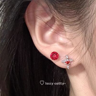 lazy catty甜酷红色系小蛇缠绕十字架耳骨钉个性独特耳蜗钉女