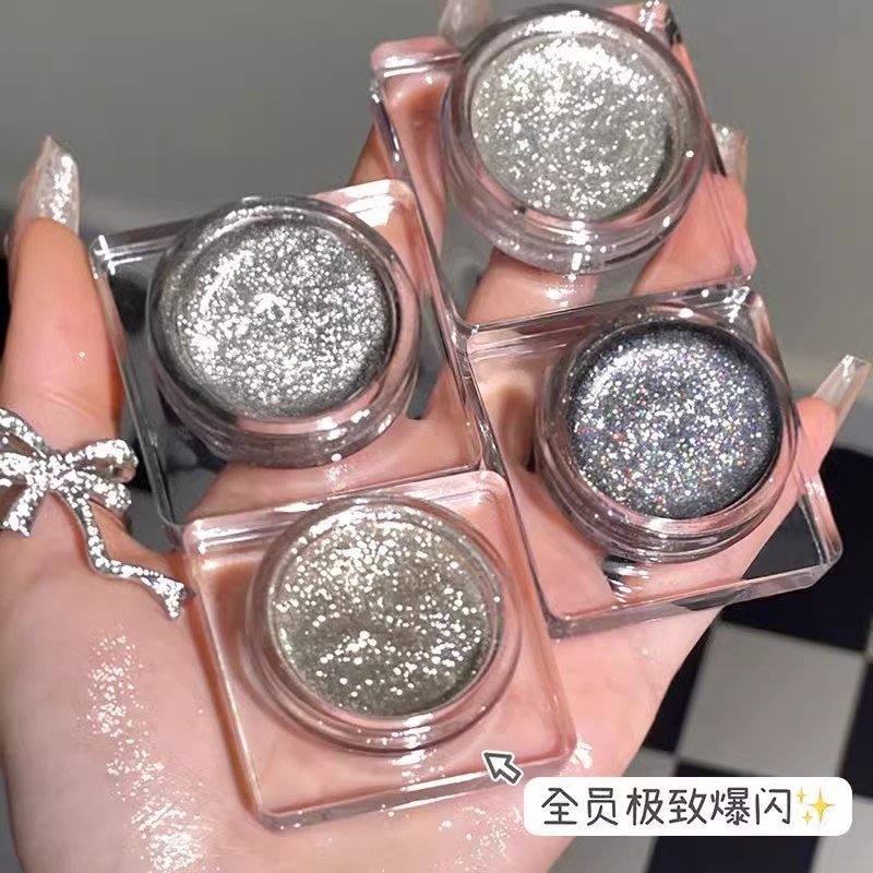 ZVEV有被闪晕到啫喱眼影